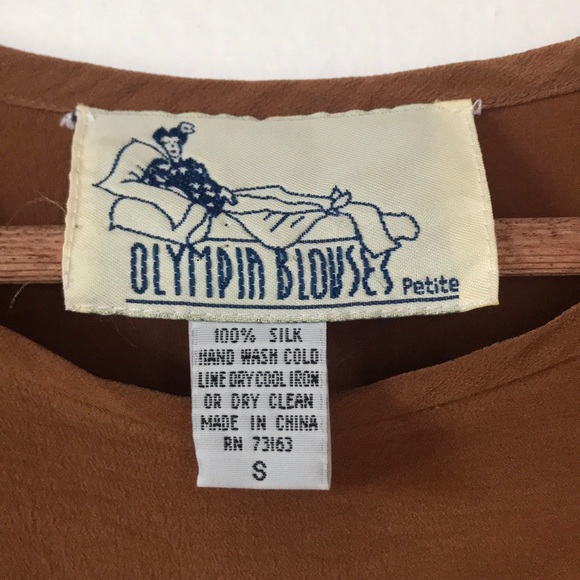 VINTAGE 💯% silk T-shirt - Picture 8 of 8